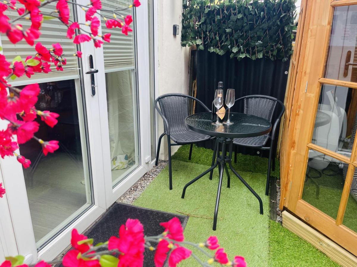 Zip Cottage Sleeps 2-3 Climb Snowdon Zip World Tanygrisiau Bagian luar foto